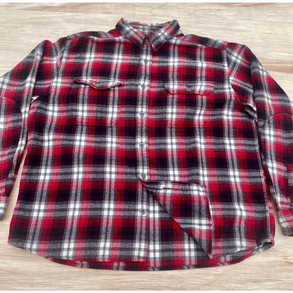 Woolrich Flannel Shirt Mens Red Black Plaid Long‎ Sleeve Button Front Outdoor XL - Picture 2 of 6